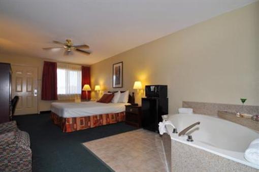 фото отеля BEST WESTERN la Hacienda Inn