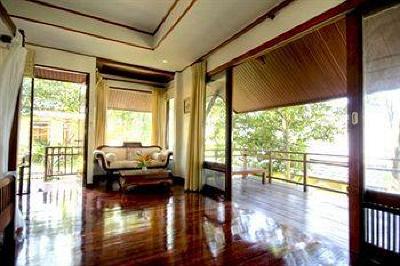 фото отеля Kooncharaburi Resort Spa & Sailing Club