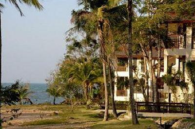 фото отеля Kooncharaburi Resort Spa & Sailing Club