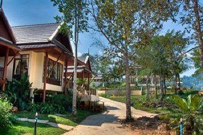 фото отеля Kooncharaburi Resort Spa & Sailing Club