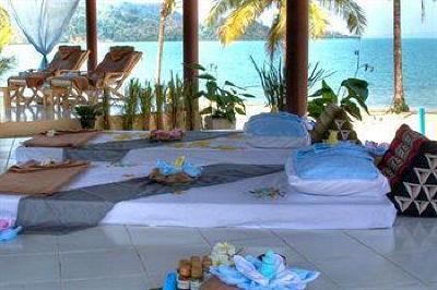 фото отеля Kooncharaburi Resort Spa & Sailing Club