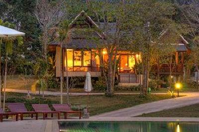 фото отеля Kooncharaburi Resort Spa & Sailing Club