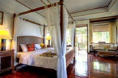 фото отеля Kooncharaburi Resort Spa & Sailing Club