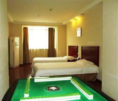 фото отеля Green Tree Inn Jiujiang Binjiang Road