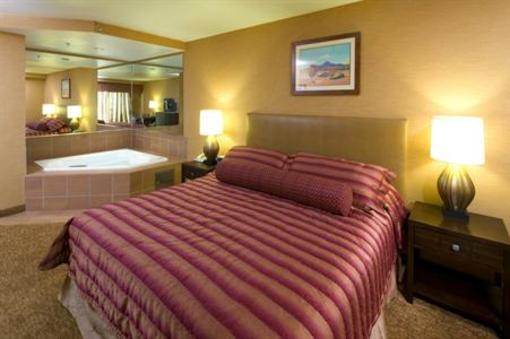 фото отеля Best Western Apache Gold Hotel
