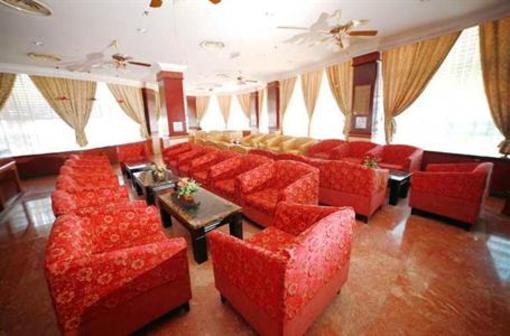 фото отеля New Pacific Hotel