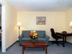 фото отеля Tower Inn & Suites