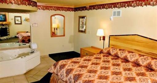 фото отеля AmericInn Lodge & Suites Lakeville