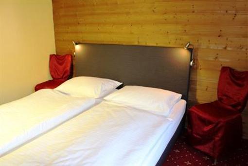 фото отеля Hotel Lindwurm