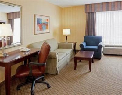 фото отеля Holiday Inn Express Hotel & Suites West Long Branch