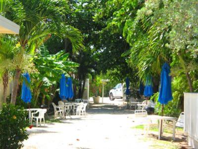 фото отеля Bonefish Resort