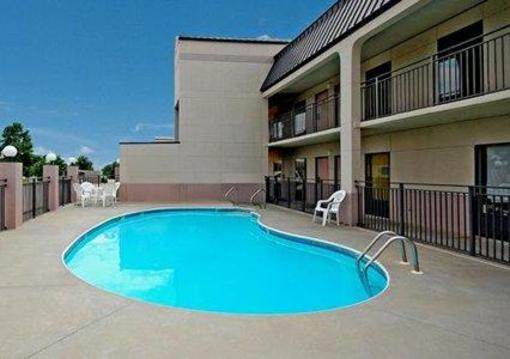фото отеля Econo Lodge South
