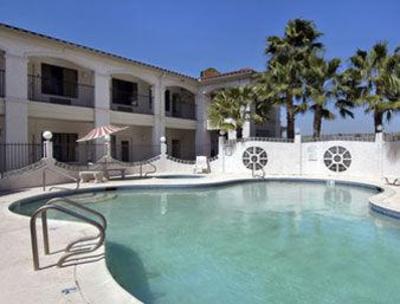 фото отеля Super 8 Motel Weslaco