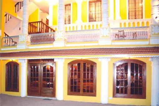 фото отеля Soorya Heritage Inn Puducherry