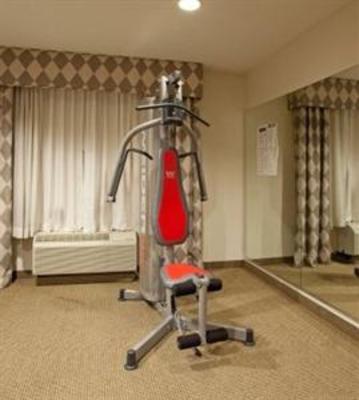 фото отеля Holiday Inn Express Hotel & Suites Mebane