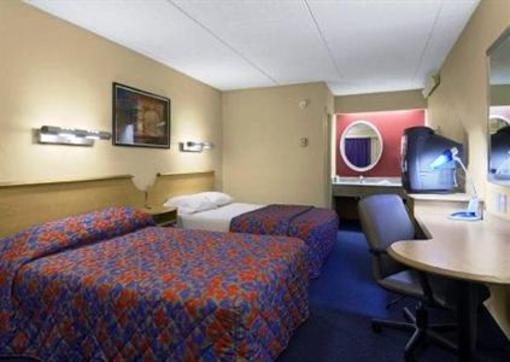 фото отеля Red Roof Inn University at Buffalo Amherst