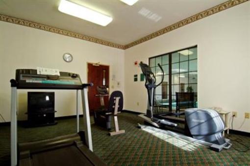 фото отеля BEST WESTERN PLUS Shamrock Inn & Suites