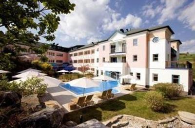 фото отеля Maiers Wellnesshotel Loipersdorf
