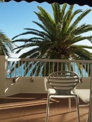 фото отеля Hotel Le Dauphin Menton