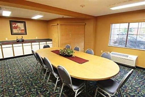 фото отеля Suburban Extended Stay Hotel Dulles Sterling