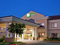 Holiday Inn Express & Suites - Santa Clarita