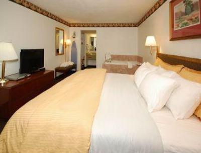 фото отеля Days Inn Asheville Mall