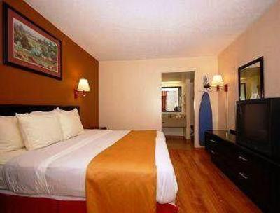 фото отеля Days Inn Asheville Mall