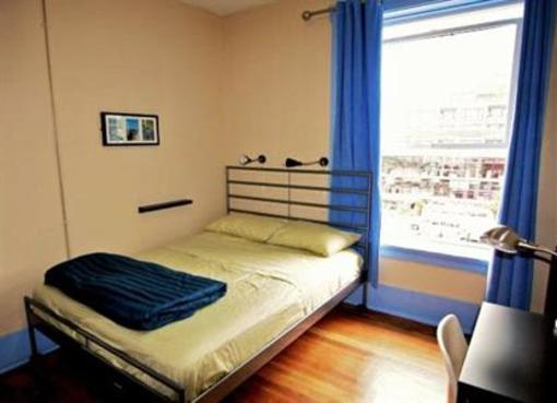 фото отеля Samesun Backpackers Vancouver
