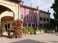 Agriturismo Bed and Breakfast Leoni