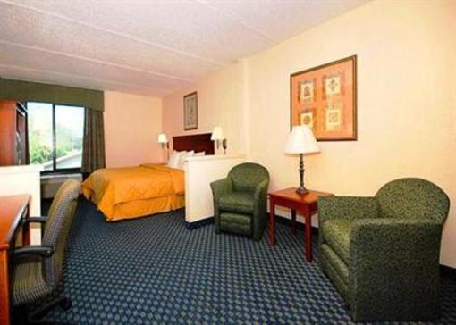 фото отеля Howard Johnson Inn and Suites Central San Antonio