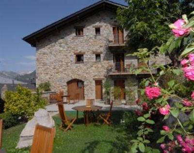 фото отеля Hotel Casa Cornel Benasque
