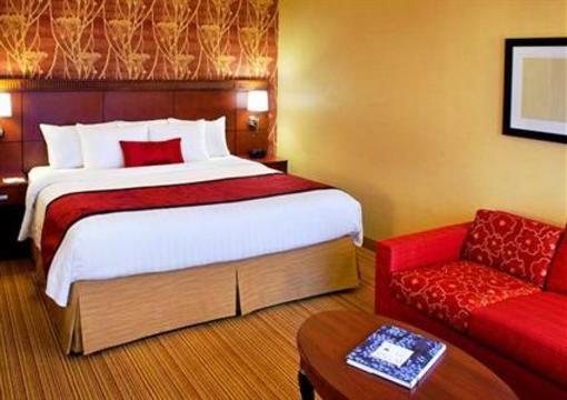 фото отеля Courtyard by Marriott Syracuse