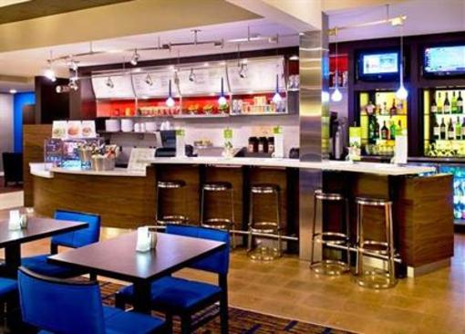фото отеля Courtyard by Marriott Syracuse