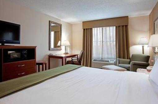 фото отеля Holiday Inn Express Chapel Hill