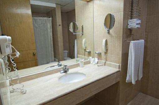 фото отеля Hotel Chacao Cumberland