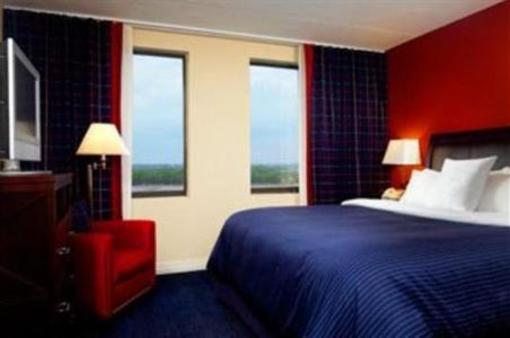 фото отеля Sheraton Suites Philadelphia Airport