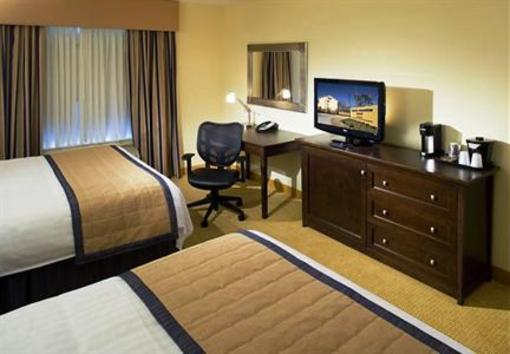 фото отеля Fairfield Inn & Suites Houston Intercontinental Airport