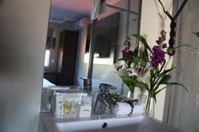 фото отеля Hotel On The Park Durban