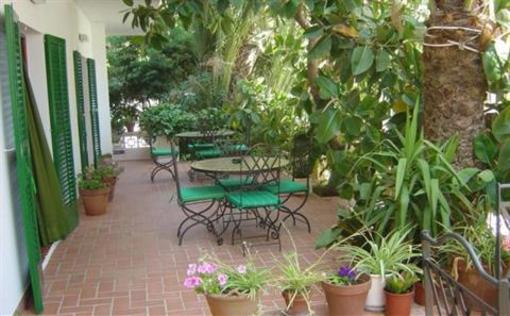 фото отеля Valencia Hostel Ibiza
