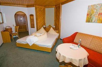 фото отеля BergSPA & Hotel Zamangspitze