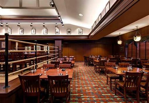 фото отеля Marriott Chicago Midway