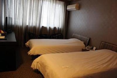 фото отеля Dawn Beach Hotel