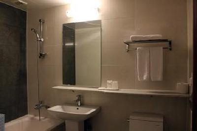 фото отеля Dawn Beach Hotel