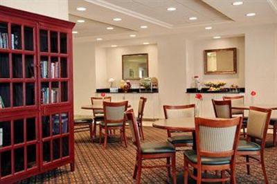 фото отеля Four Points by Sheraton Chicago Downtown / Magnificent Mile