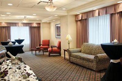фото отеля Four Points by Sheraton Chicago Downtown / Magnificent Mile