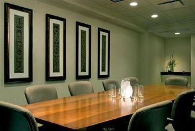 фото отеля Four Points by Sheraton Chicago Downtown / Magnificent Mile