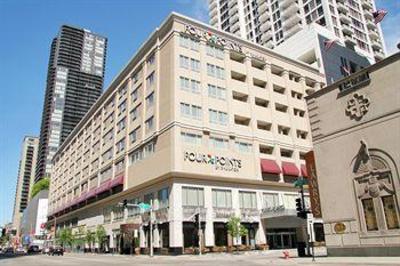 фото отеля Four Points by Sheraton Chicago Downtown / Magnificent Mile