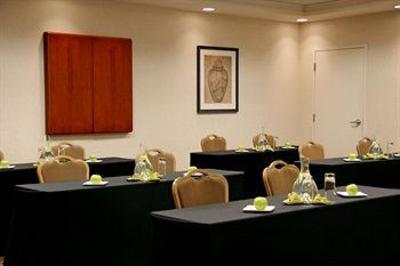 фото отеля Four Points by Sheraton Chicago Downtown / Magnificent Mile