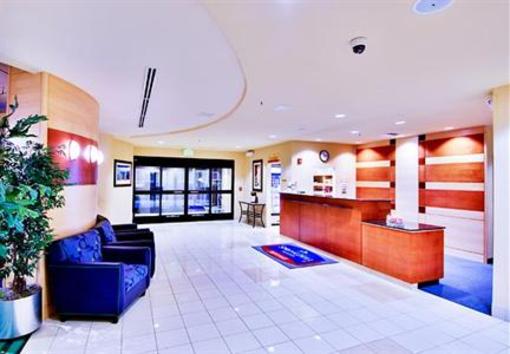 фото отеля SpringHill Suites Fresno