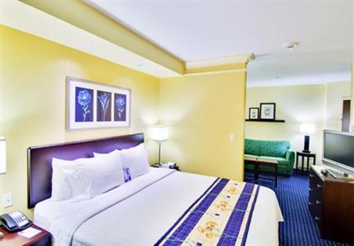 фото отеля SpringHill Suites Fresno
